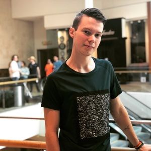 Meet your Posher, Jared